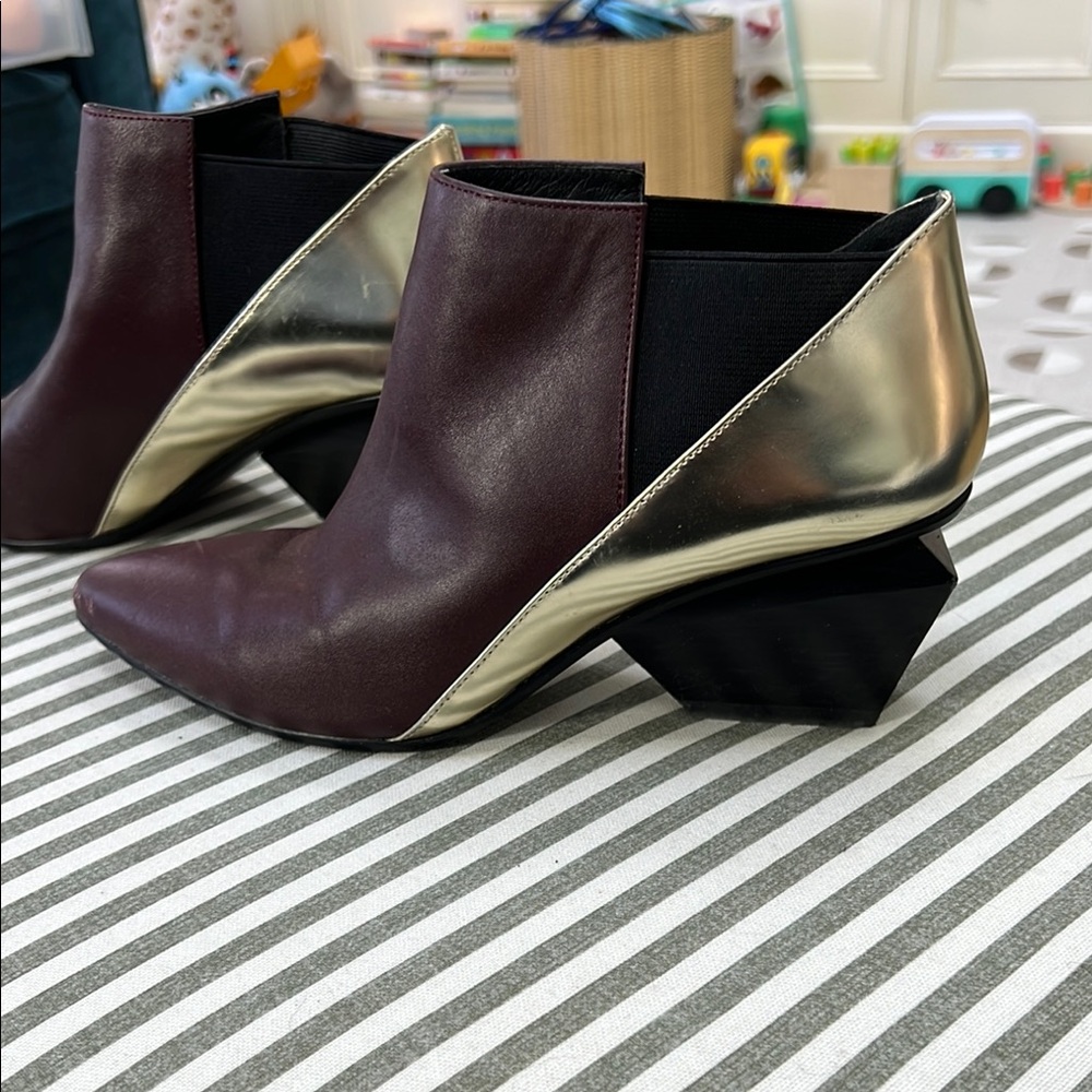 United Nude Ankle Boots in Burgundy and Gold